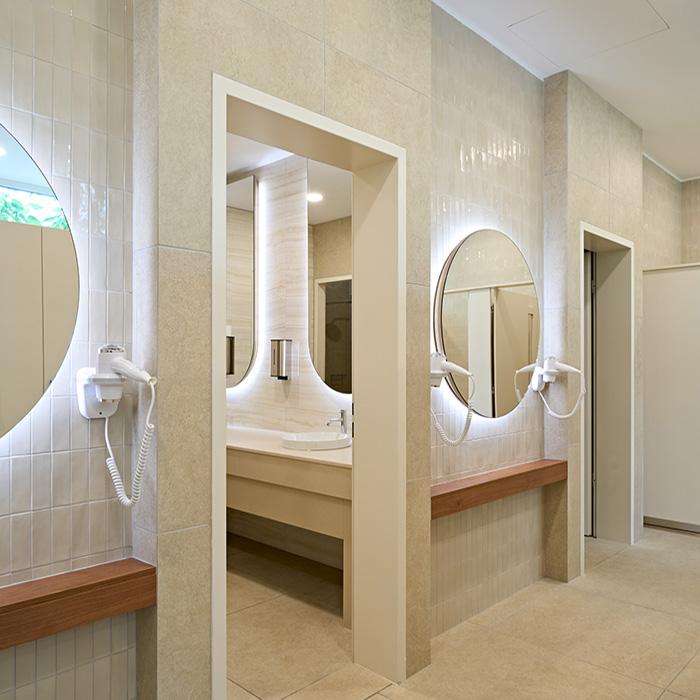 Hotel Marina-Port: Die Architektin im Interview. 448 Hotel Marina-Port: Die Architektin im Interview. 448