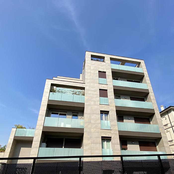 Hinterlüftete Fassaden in einer Wohnanlage: Interview mit dem Architekten Roberto Leoni 388