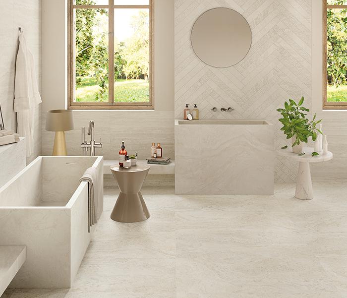 Beispielen der Fliesen für kleine Designbäder